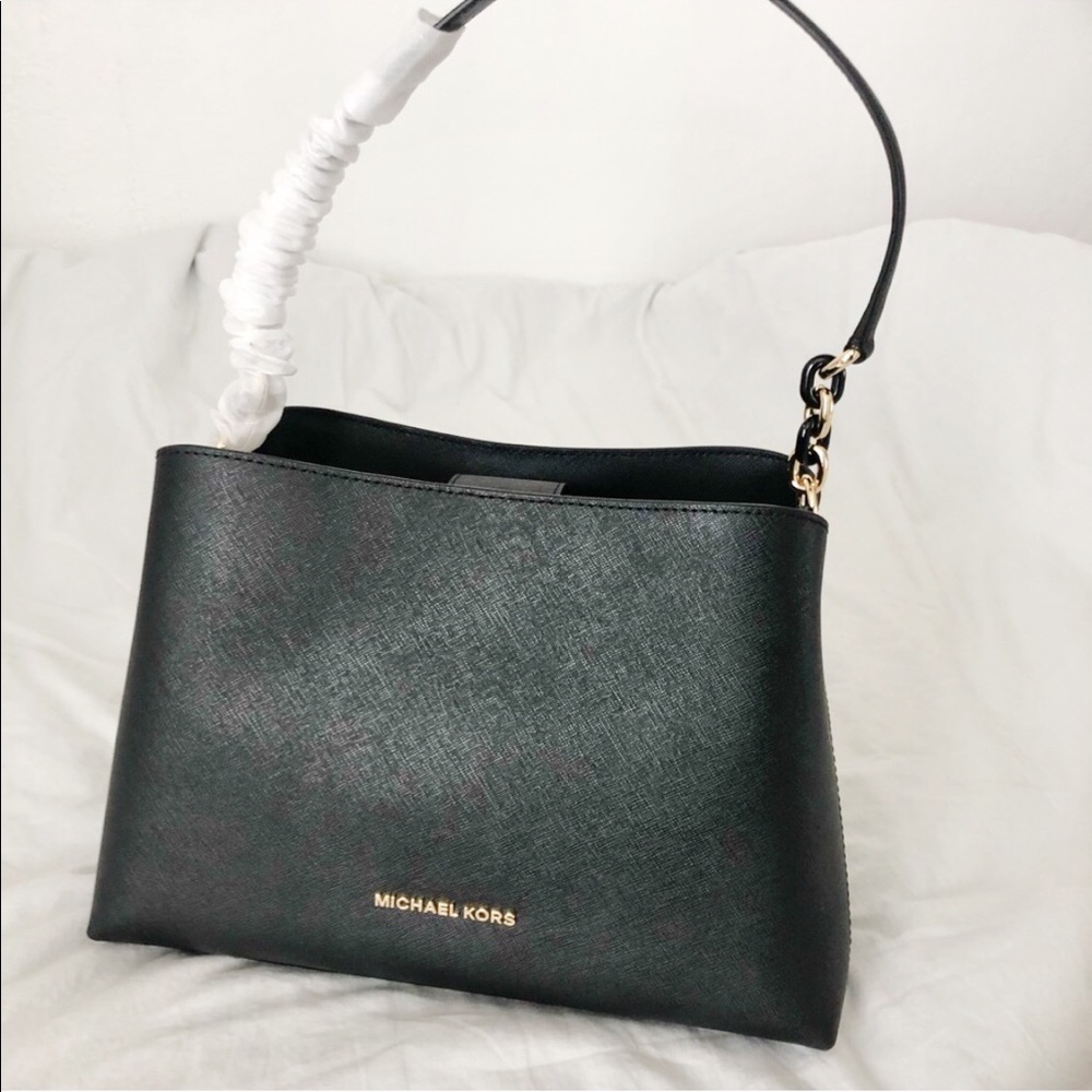 Micheal Kors BRAND NEW Sofia bag ✨
